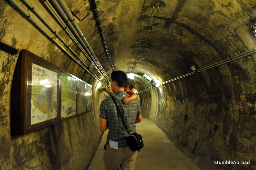 Traverse the Sewers of Paris