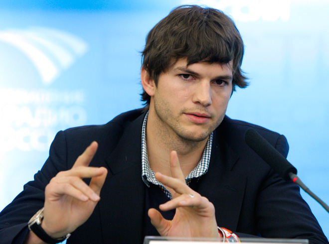 Ashton Kutcher At 160