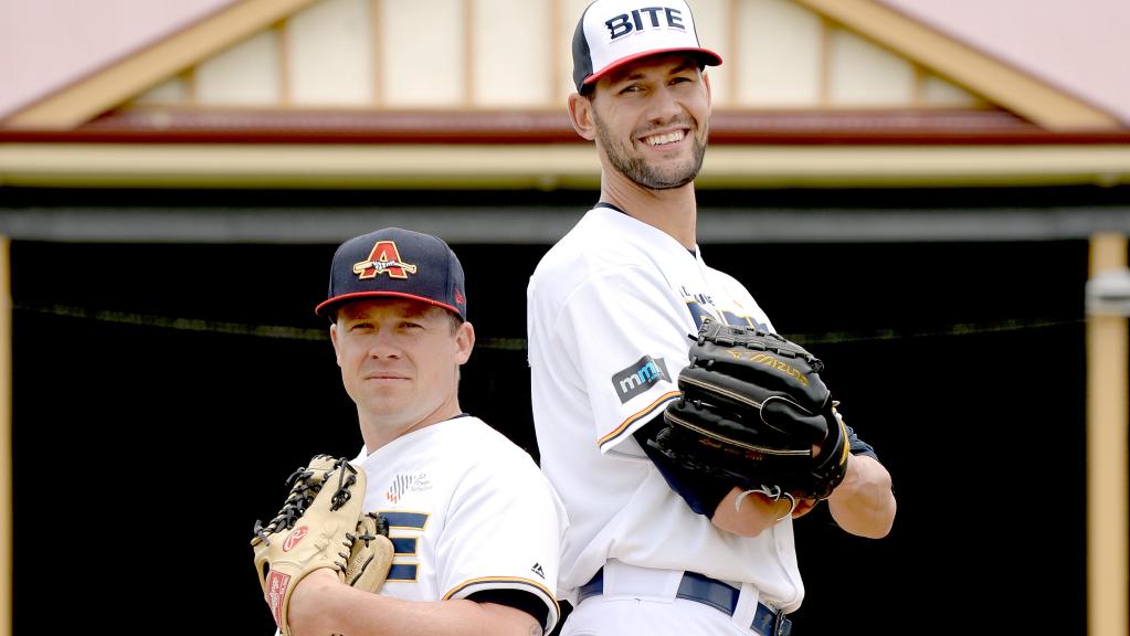 Loek Van Mil Baseball