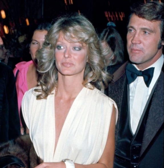 Farrah Fawcett: Surprising Facts About The Charlie's Angel Icon ...