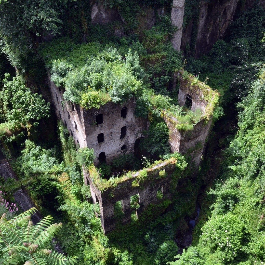 Valle Dei Mulini (Valley Of The Mills), Sorrento, Italy