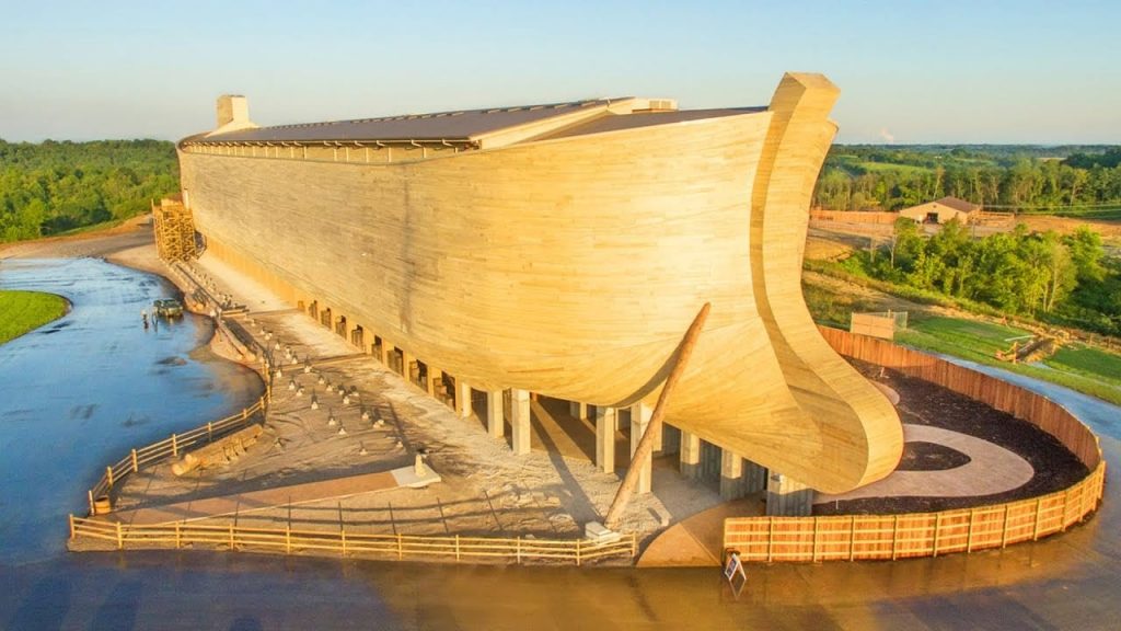 2000 Year Old Remains Of Noah's Ark Discovered By Archeologists