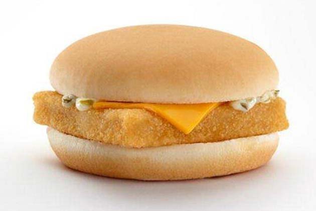 how much sugar in a mcdonalds filet-o-fish