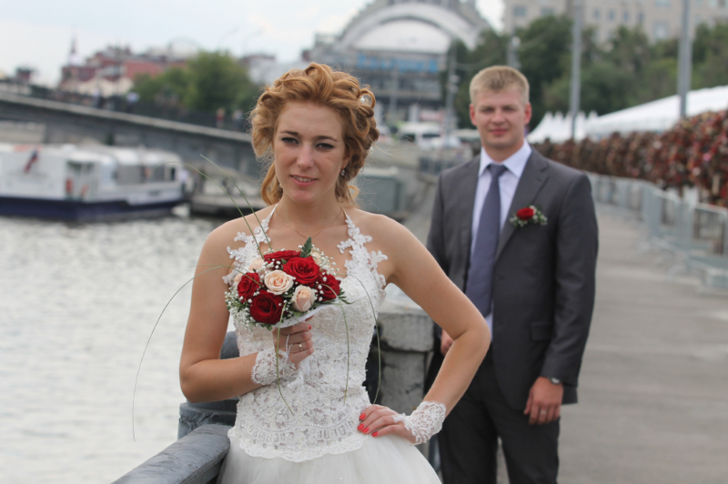 Moscow,,Russia, ,July,12,,2013:,Stylish,Wedding,Couple