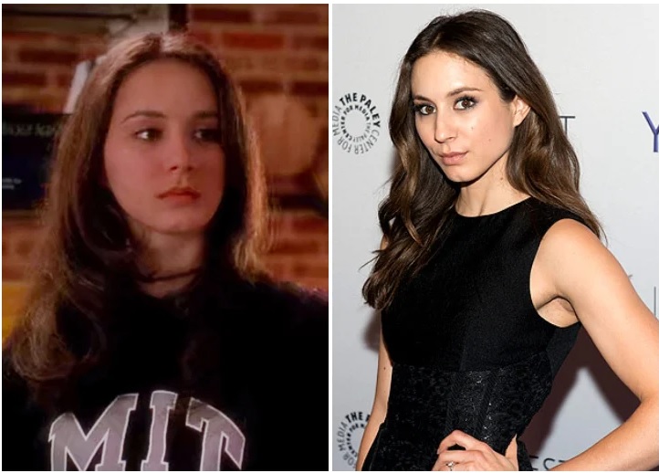 Sarah McGee - Troian Bellisario