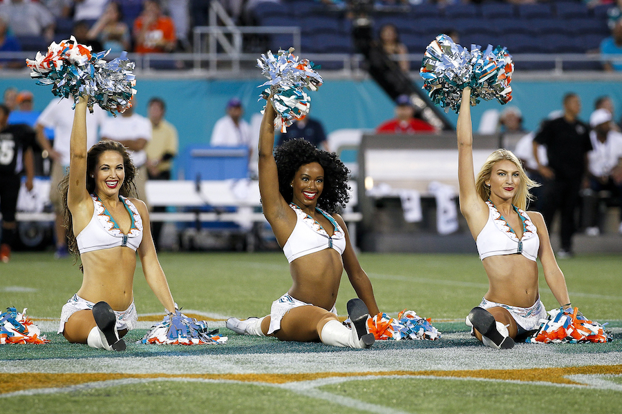 Atlanta Falcons V Miami Dolphins