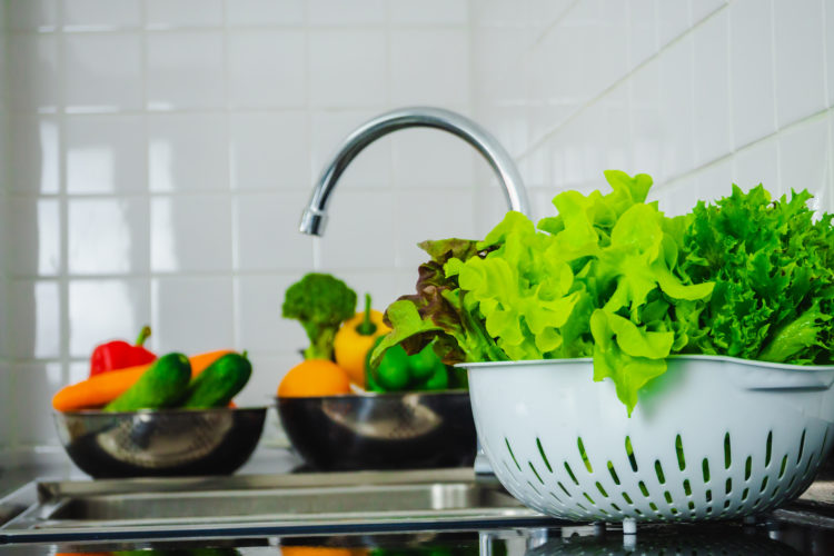 Cleaning Your Produce