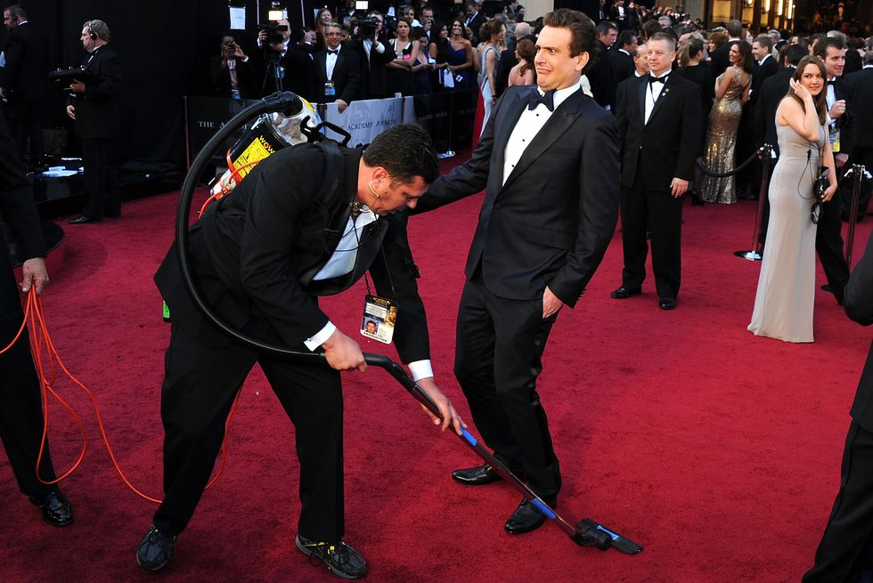 You're In The Way! (Michael Buckner Via Getty Images)